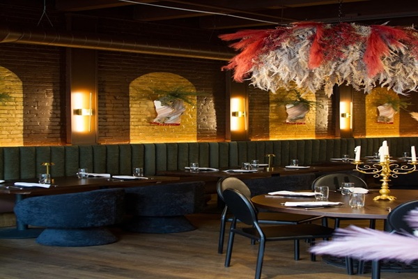 Food and Drinks in Aurora